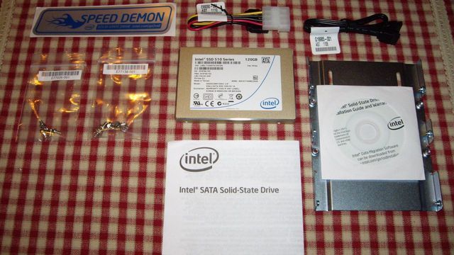 Intel SSD 510 Series 120GB - obsah balenia