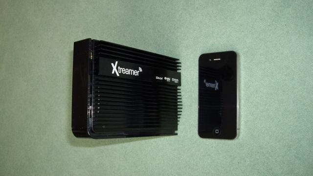 Xtreamer Sidewinder - pre porovanie veľkosti s iPhone 4