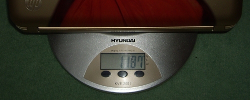 HP Mini 210 Vivienne Tam Edition - hmotnosť